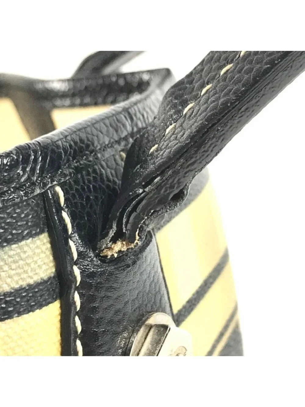 Chanel Tote Central Station Leather Black